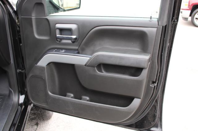 Used 2018 Chevrolet Silverado 1500 LT w/ All Star Edition image 32