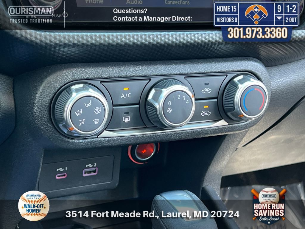 Used 2024 Nissan Kicks SV FWD image 14