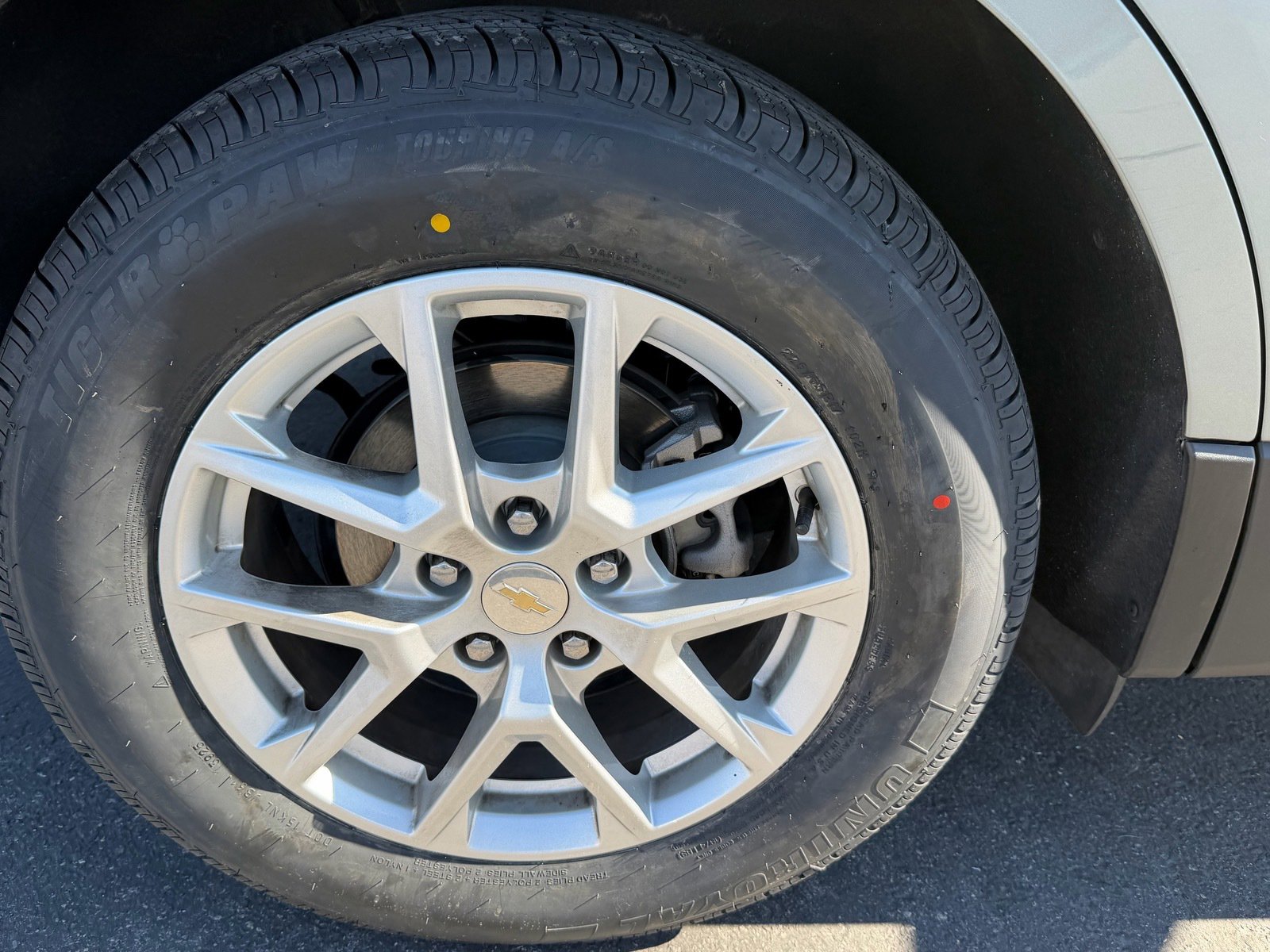 Used 2024 Chevrolet Equinox LT image 24