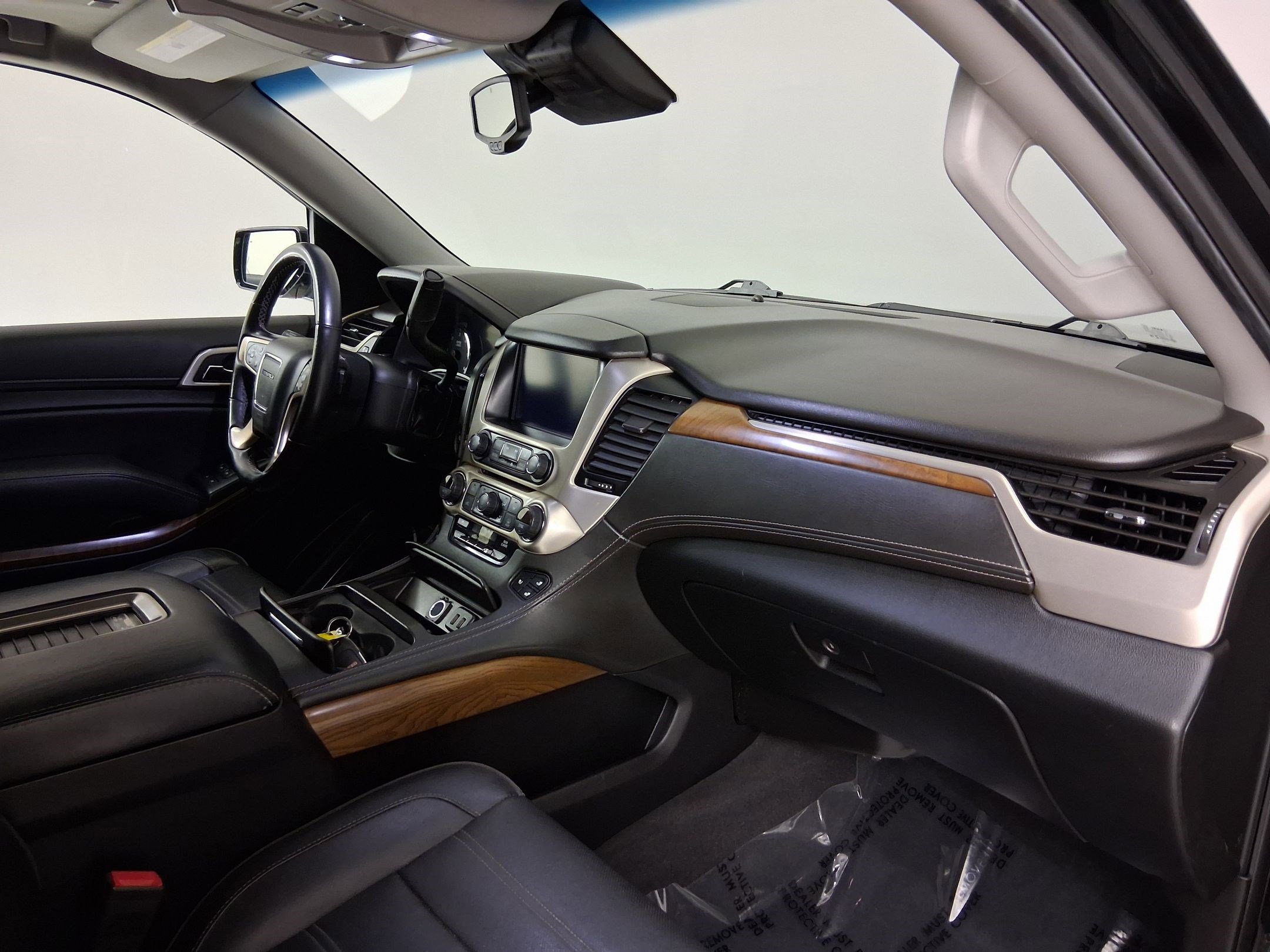 Used 2019 GMC Yukon XL Denali w/ Denali Ultimate Package image 35