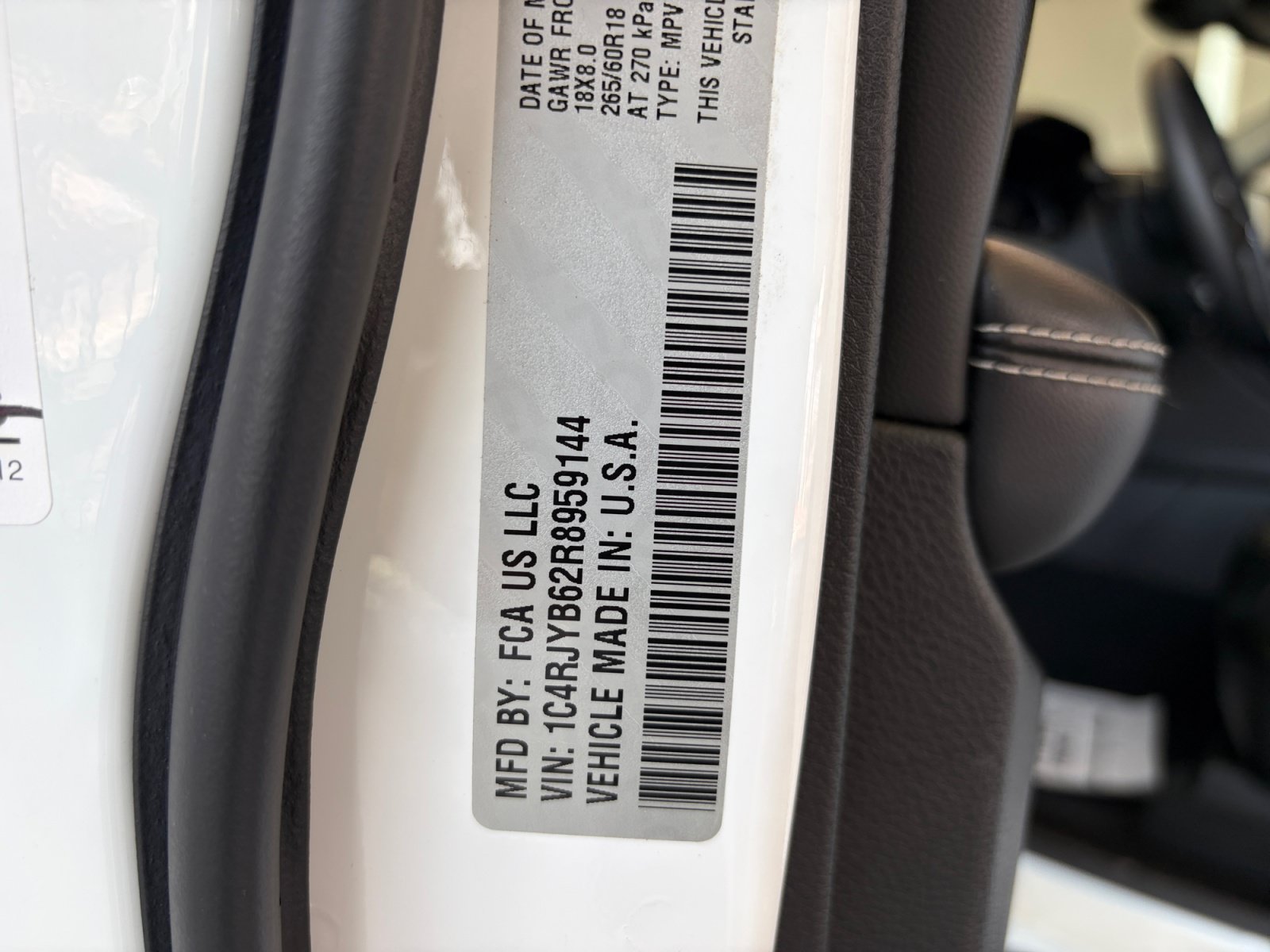 Used 2024 Jeep Grand Cherokee Limited 4xe AWD/4WD image 30