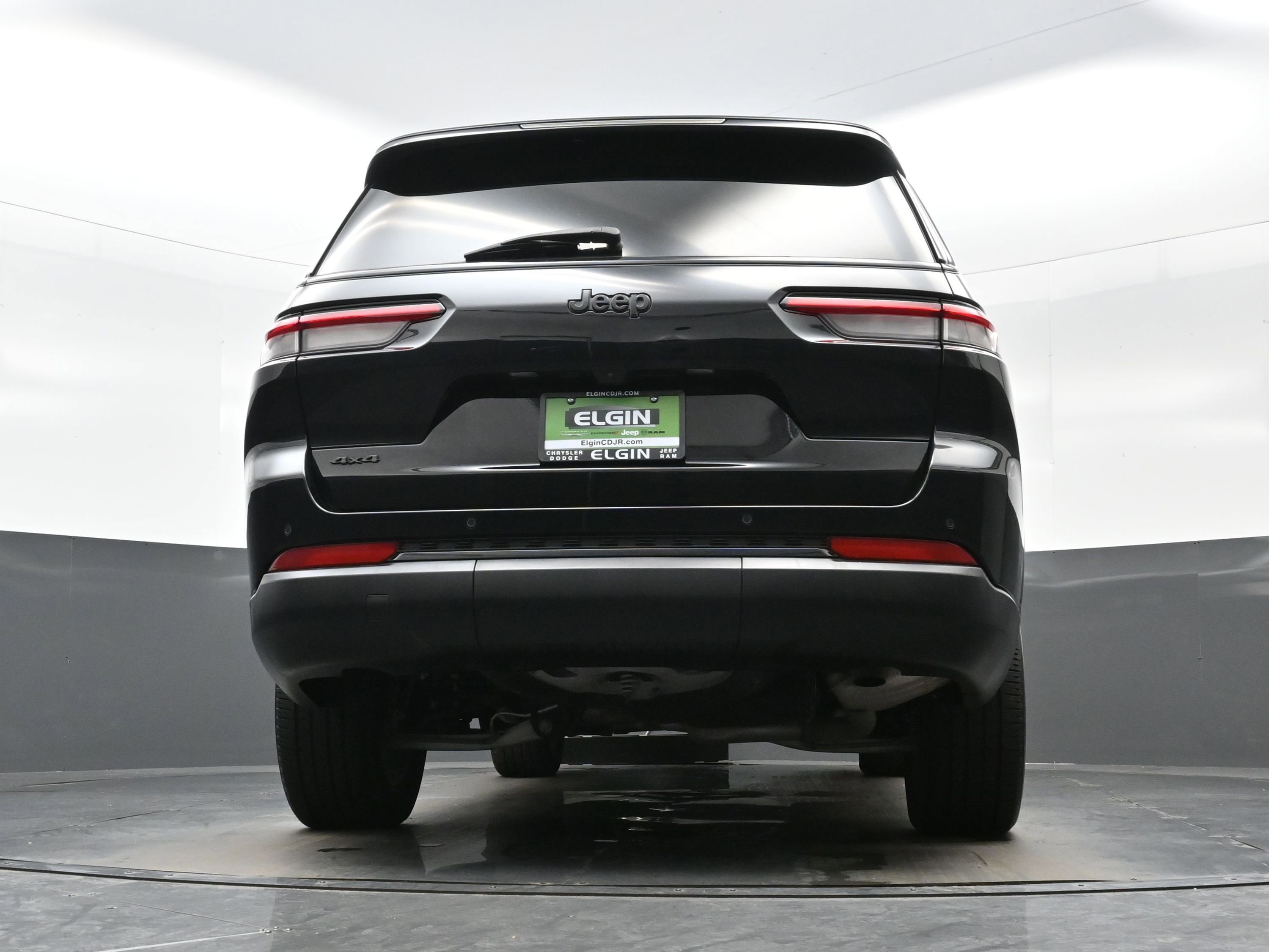 Used 2024 Jeep Grand Cherokee L Altitude image 30