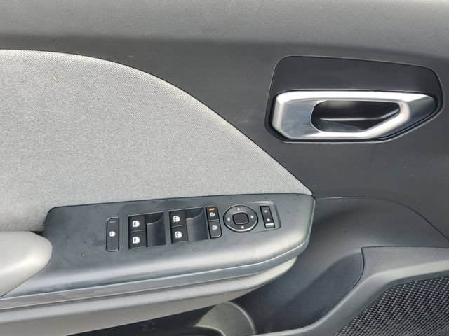 Certified 2025 Kia K4 EX FWD image 18
