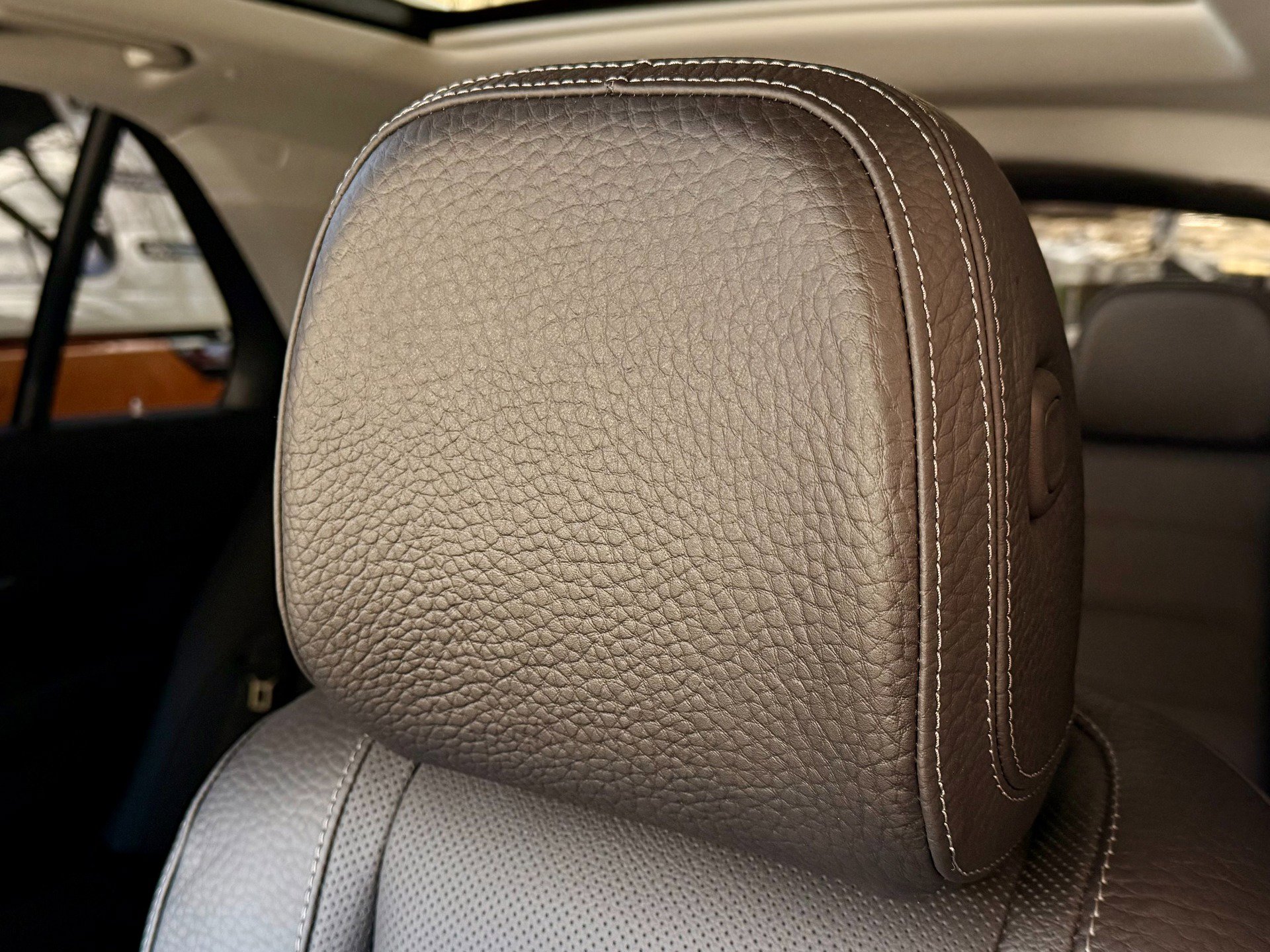 Used 2025 Mercedes-Benz GLE 580 4MATIC image 12