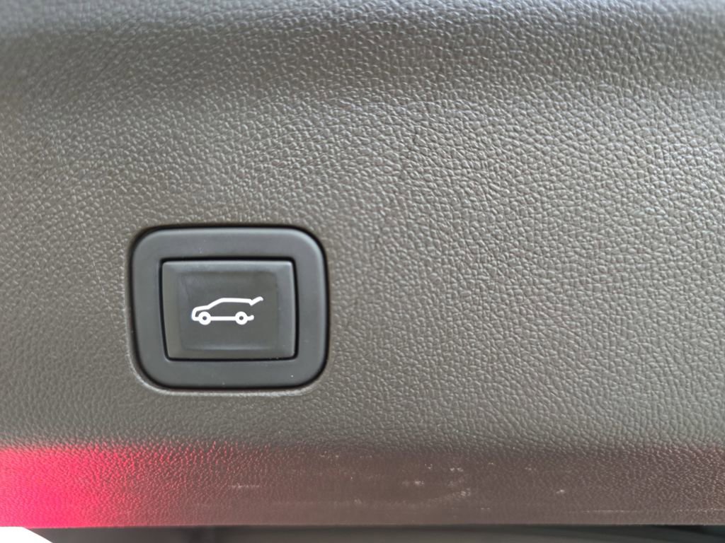 Used 2024 Cadillac Escalade Sport image 31