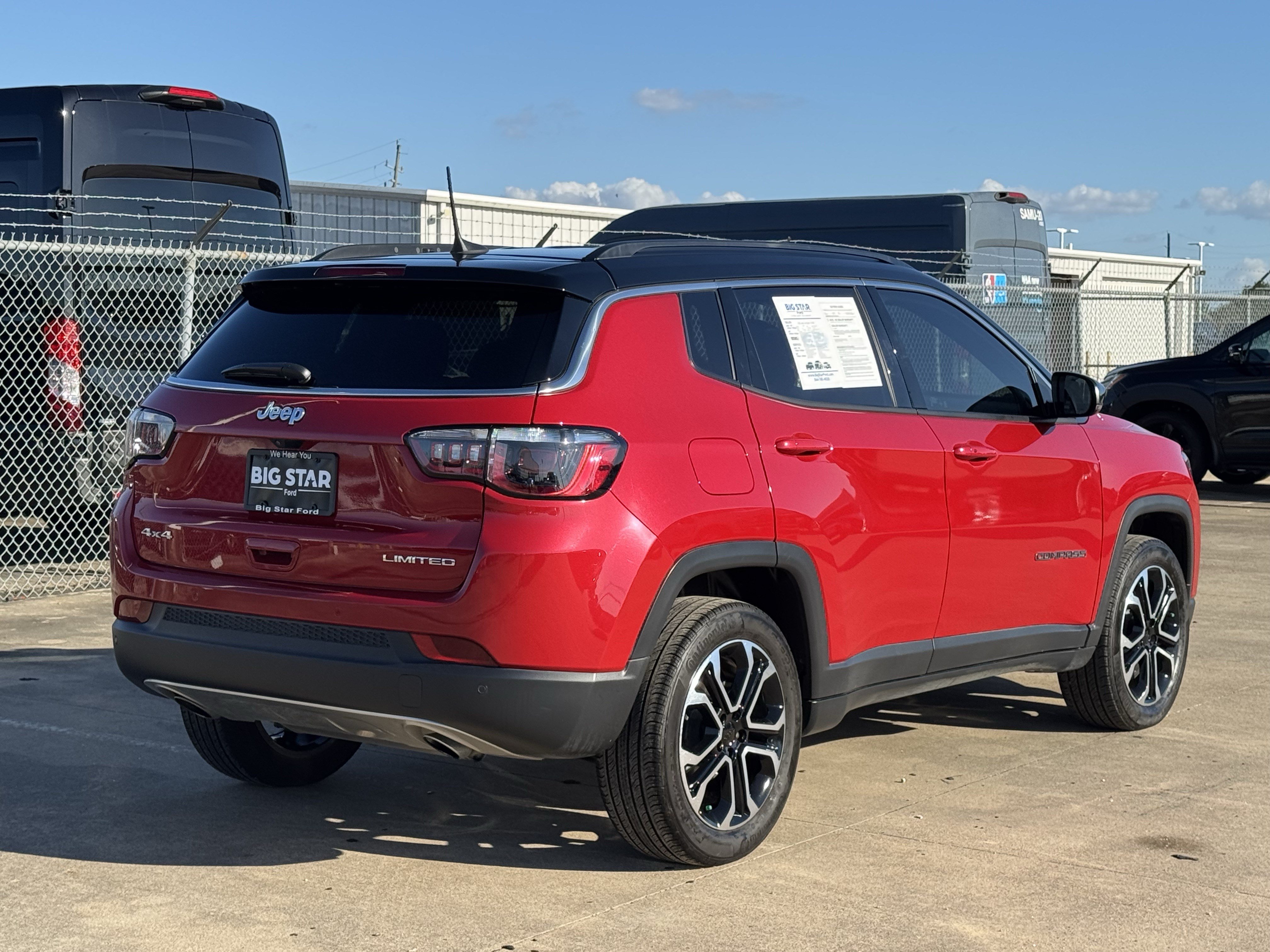 Used 2023 Jeep Compass Limited AWD/4WD image 7