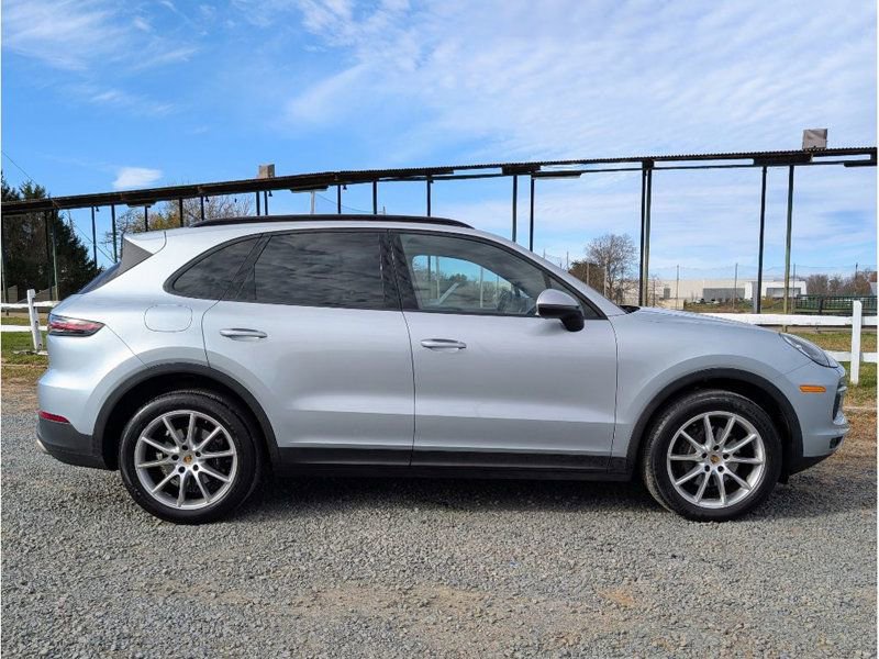 Used 2020 Porsche Cayenne image 8
