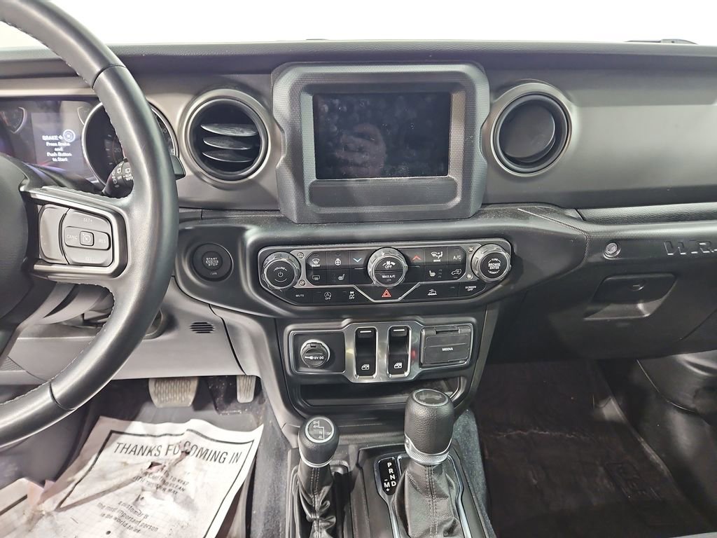 Used 2022 Jeep Wrangler Sport S image 18