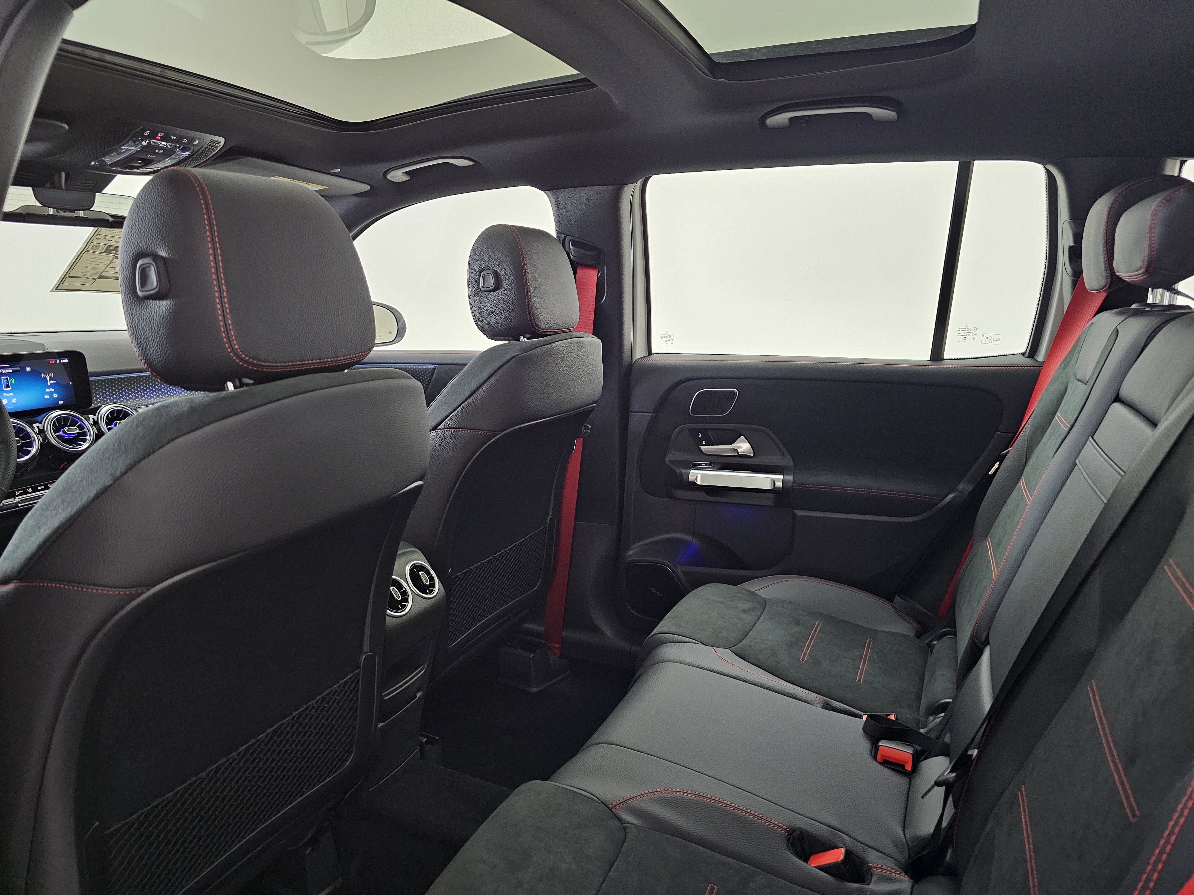 New 2026 Mercedes-Benz GLB 35 AMG 4MATIC image 20
