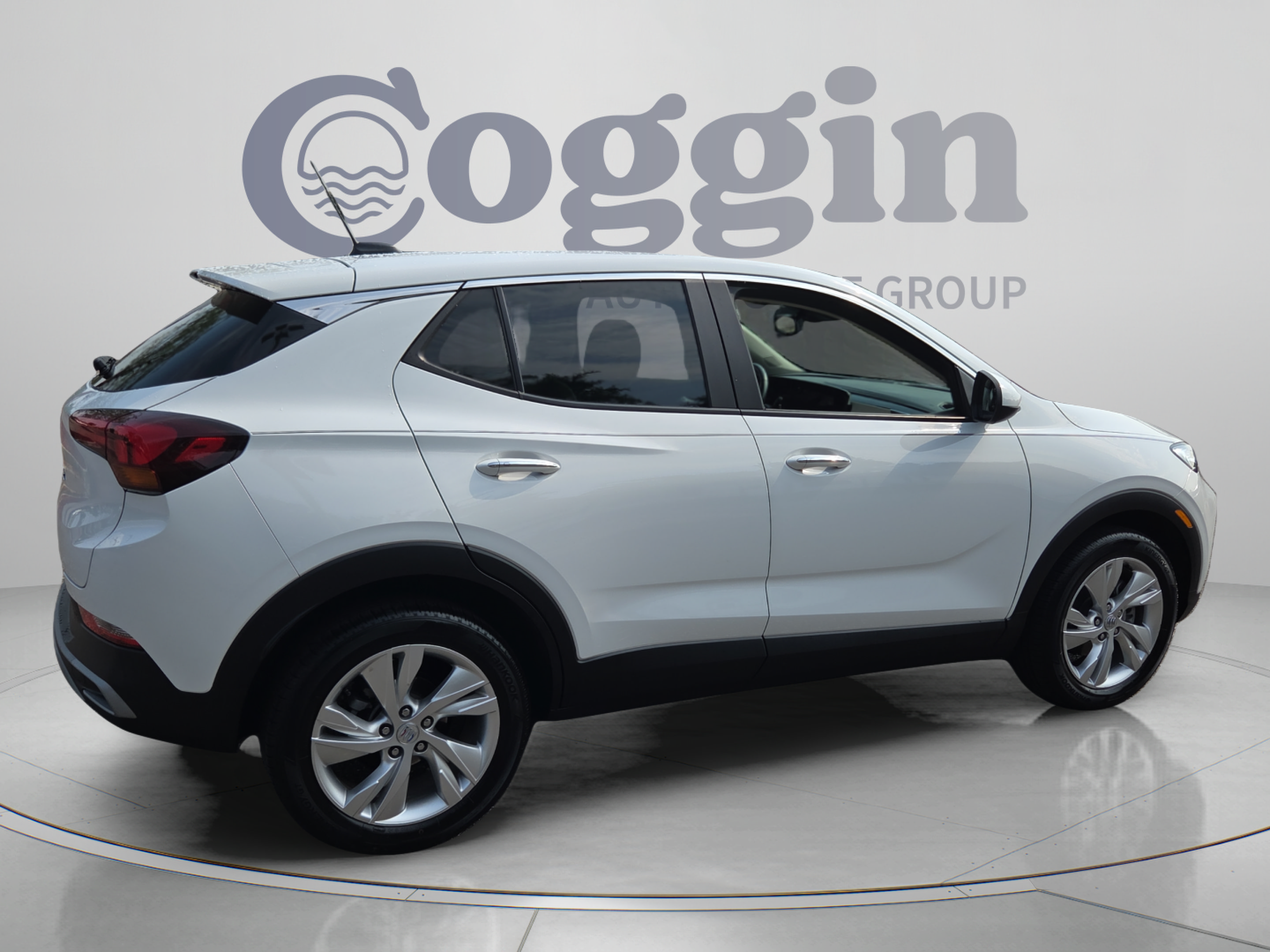 Certified 2024 Buick Encore GX Preferred FWD image 5
