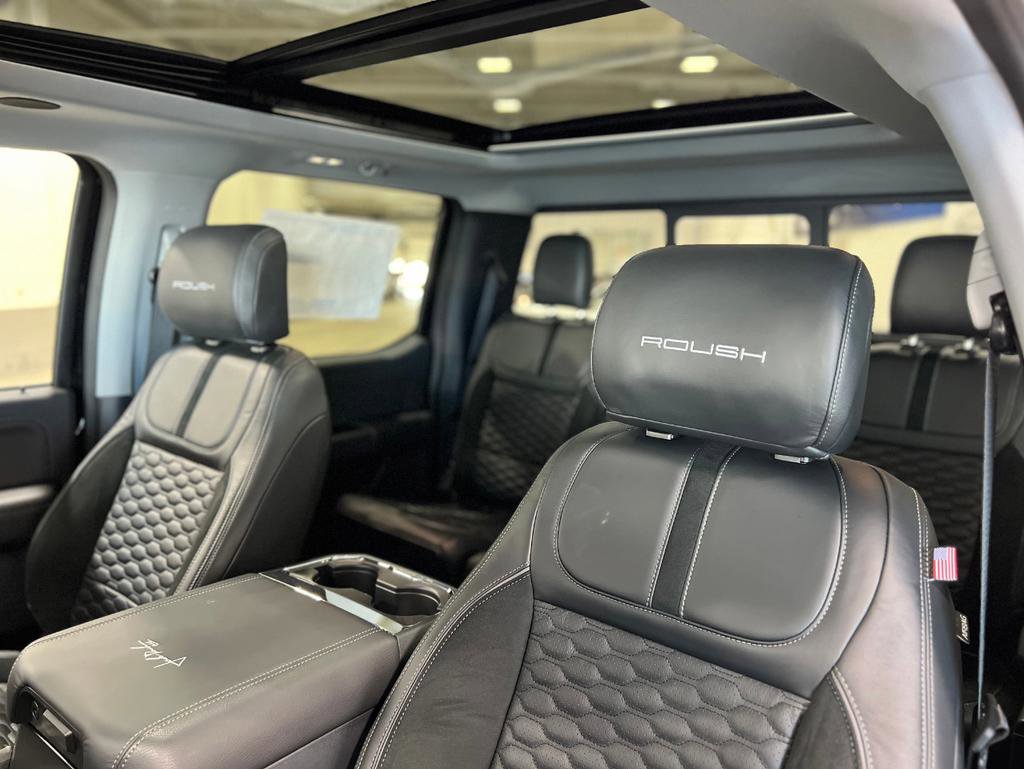 New 2026 Ford F350 Lariat w/ Black Appearance Package image 26