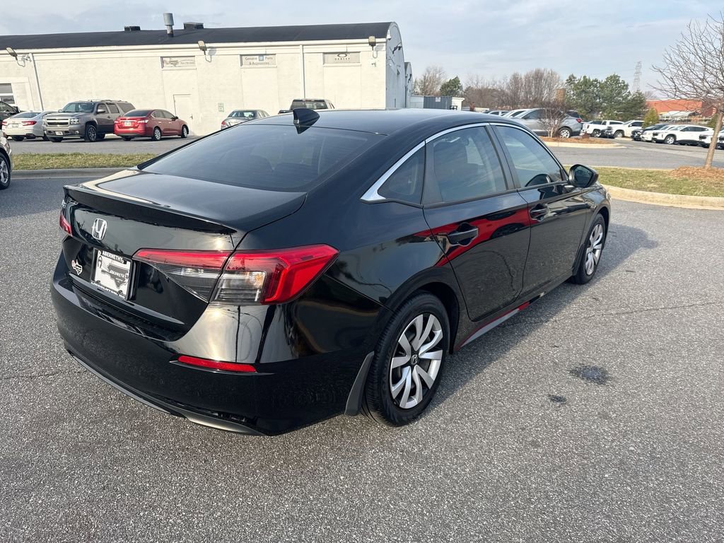Used 2023 Honda Civic LX image 6