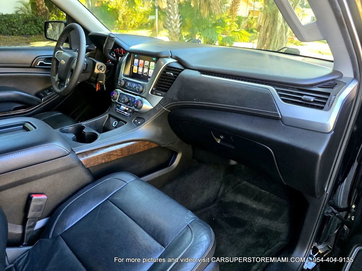 Used 2018 Chevrolet Suburban LT RWD image 40