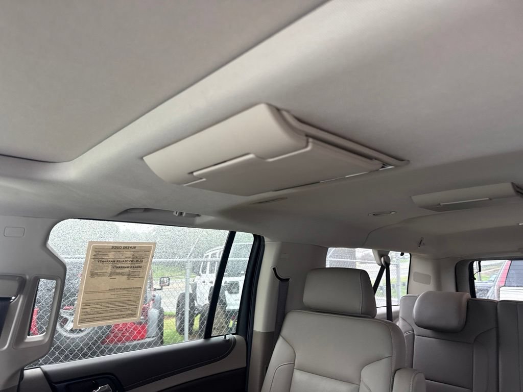 Used 2018 Chevrolet Suburban Premier AWD/4WD image 6