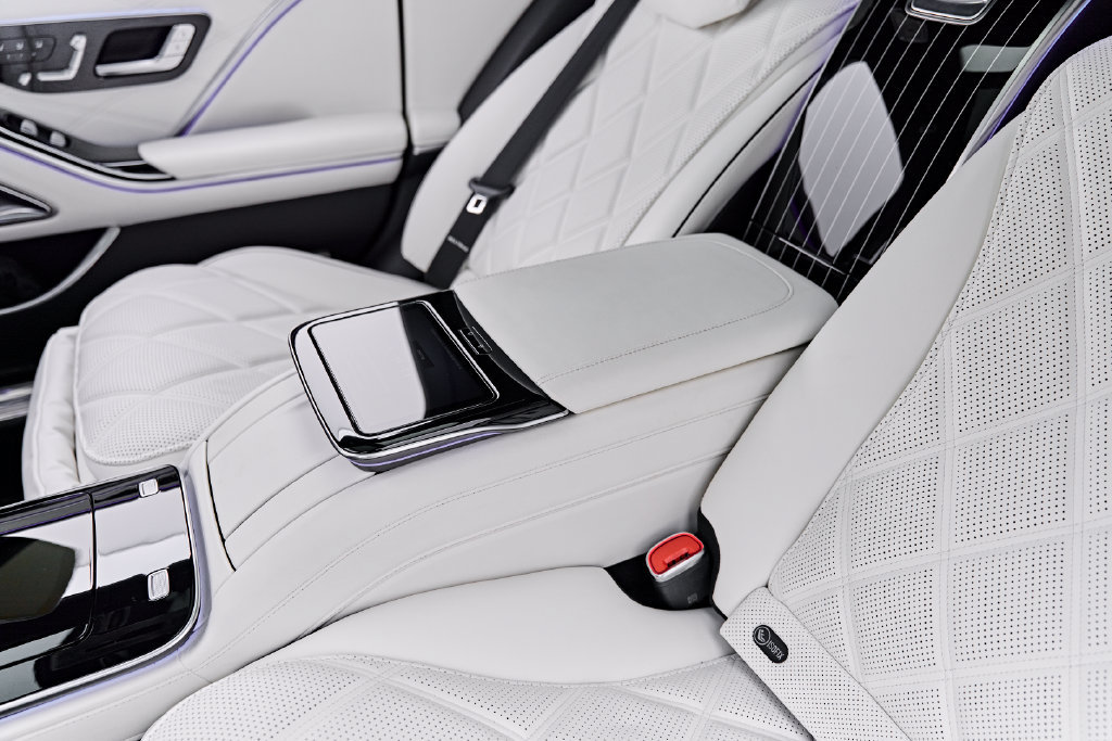 Used 2026 Mercedes-Benz Maybach S 580 4MATIC image 47