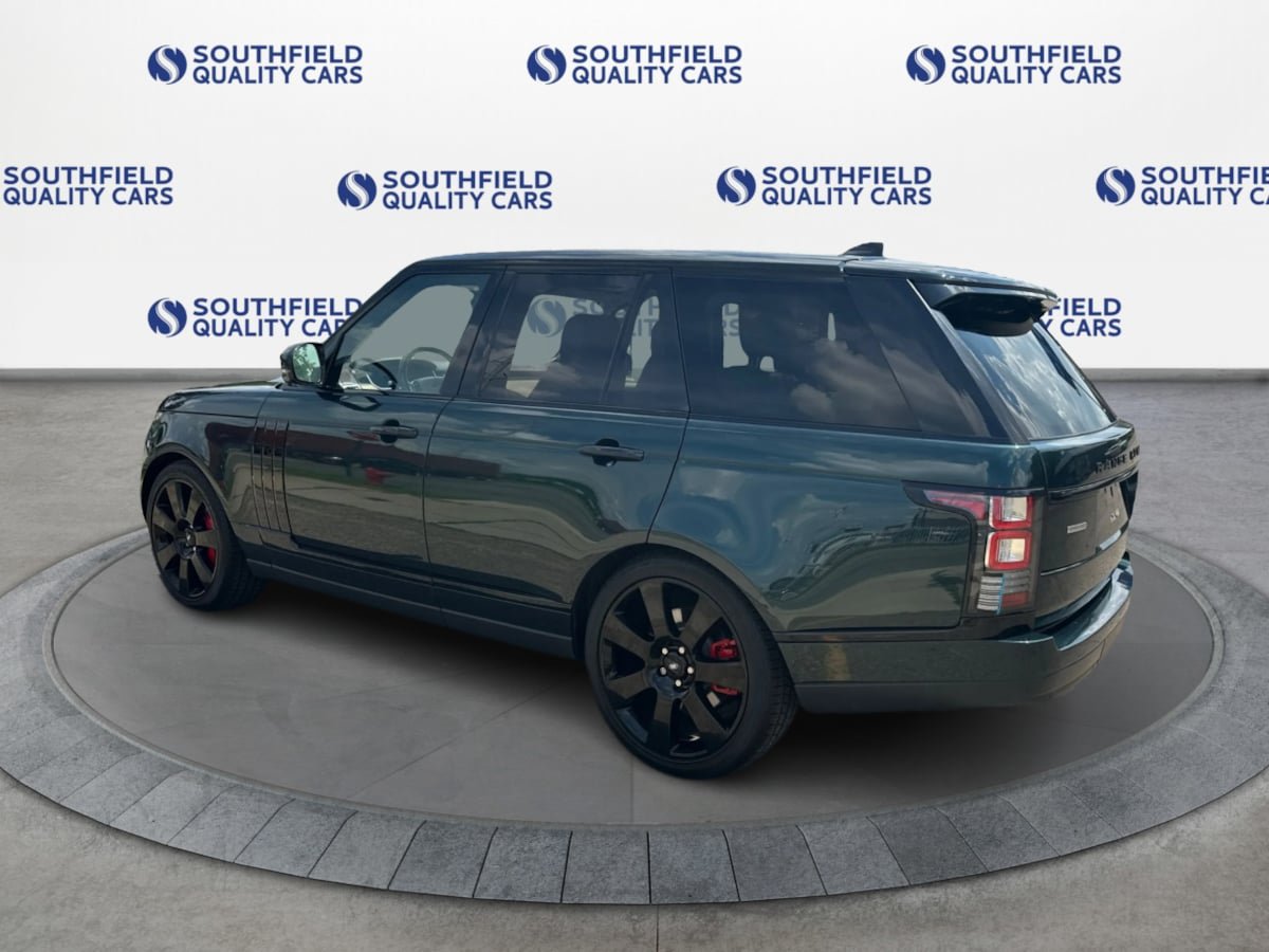 Used 2017 Land Rover Range Rover Supercharged AWD/4WD image 4
