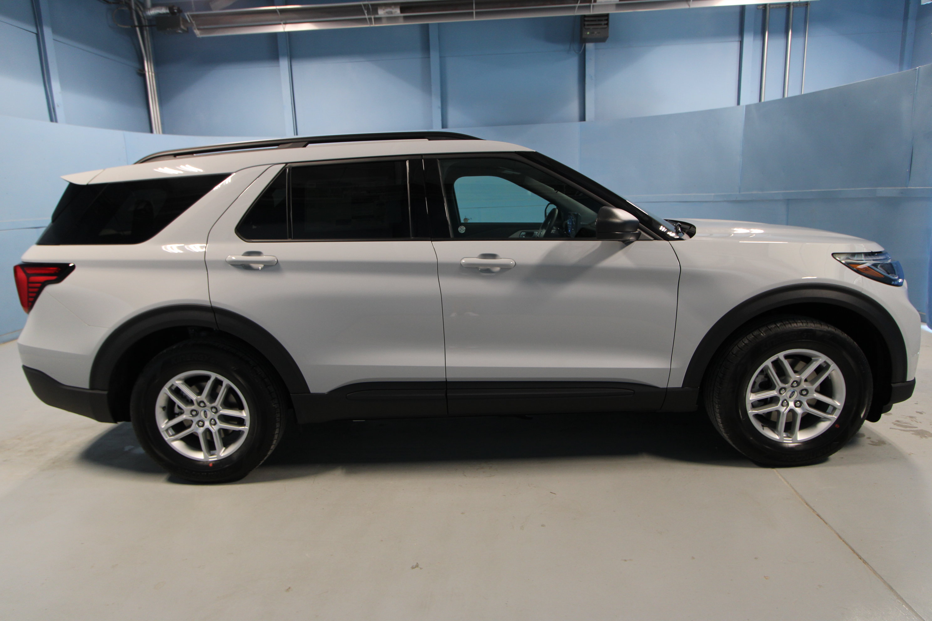 New 2027 Ford Explorer Active AWD/4WD image 29