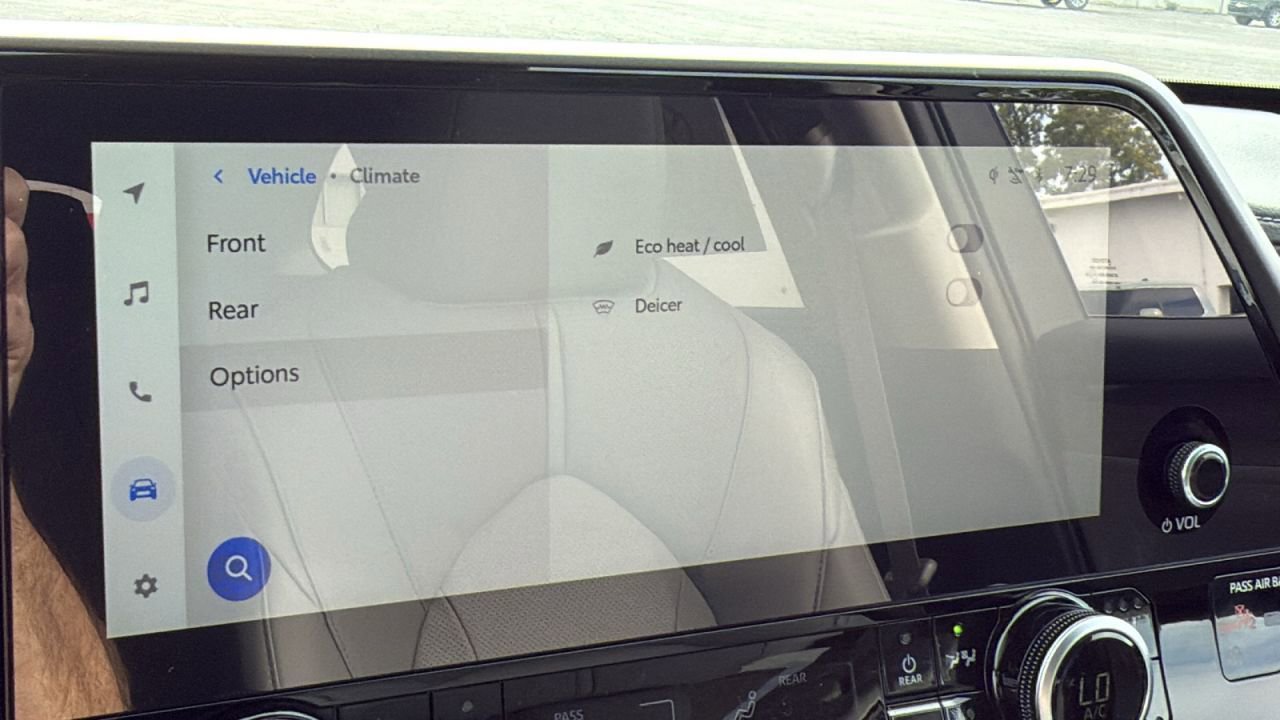 New 2026 Toyota Highlander Limited image 19