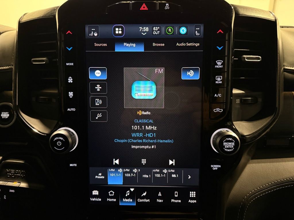 Used 2022 RAM 2500 Limited w/ Towing Technology Group image 26