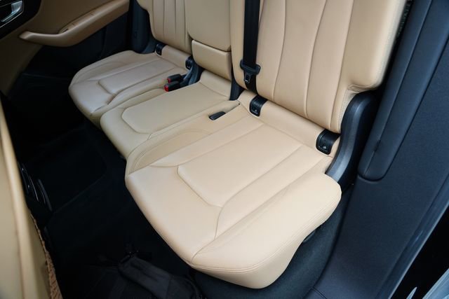 Used 2023 Audi Q8 Premium w/ Convenience Package image 27