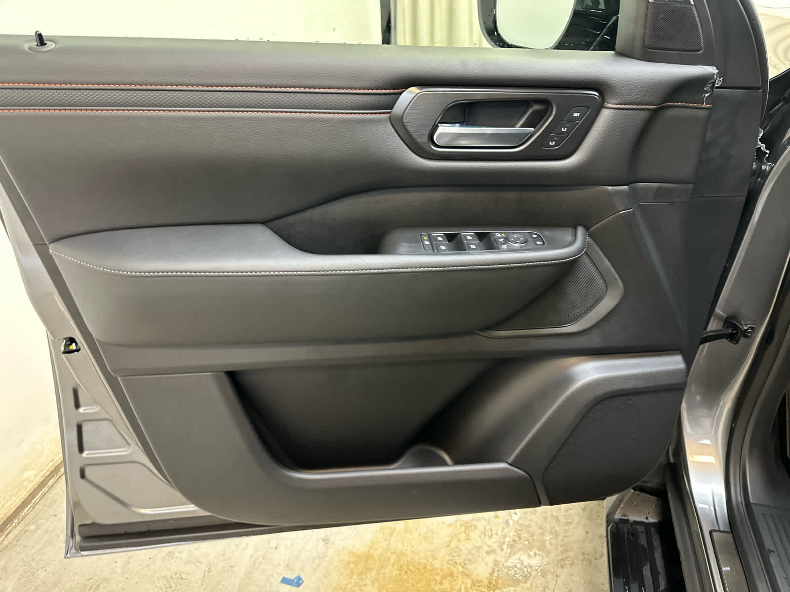 New 2026 Nissan Armada PRO-4X AWD/4WD image 19