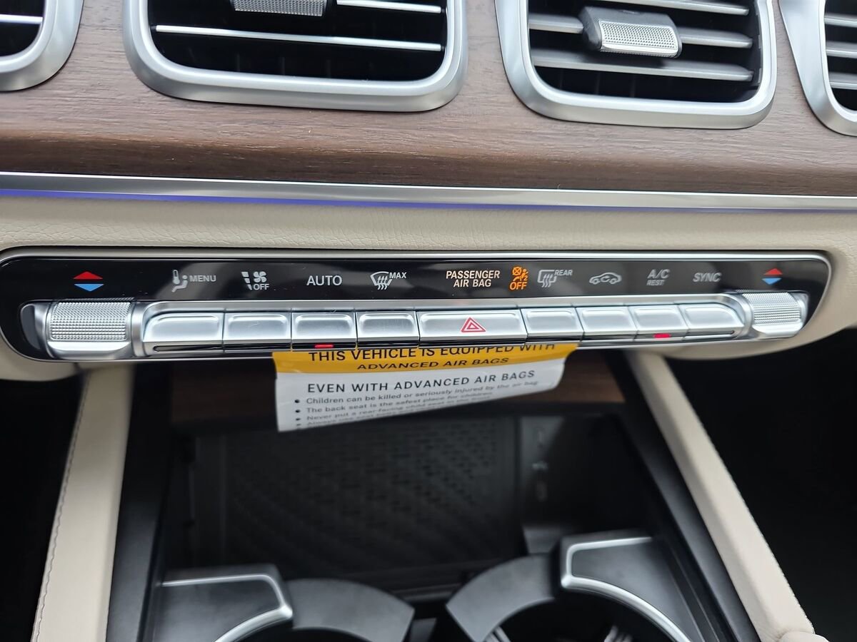 New 2026 Mercedes-Benz GLS 450 4MATIC image 24