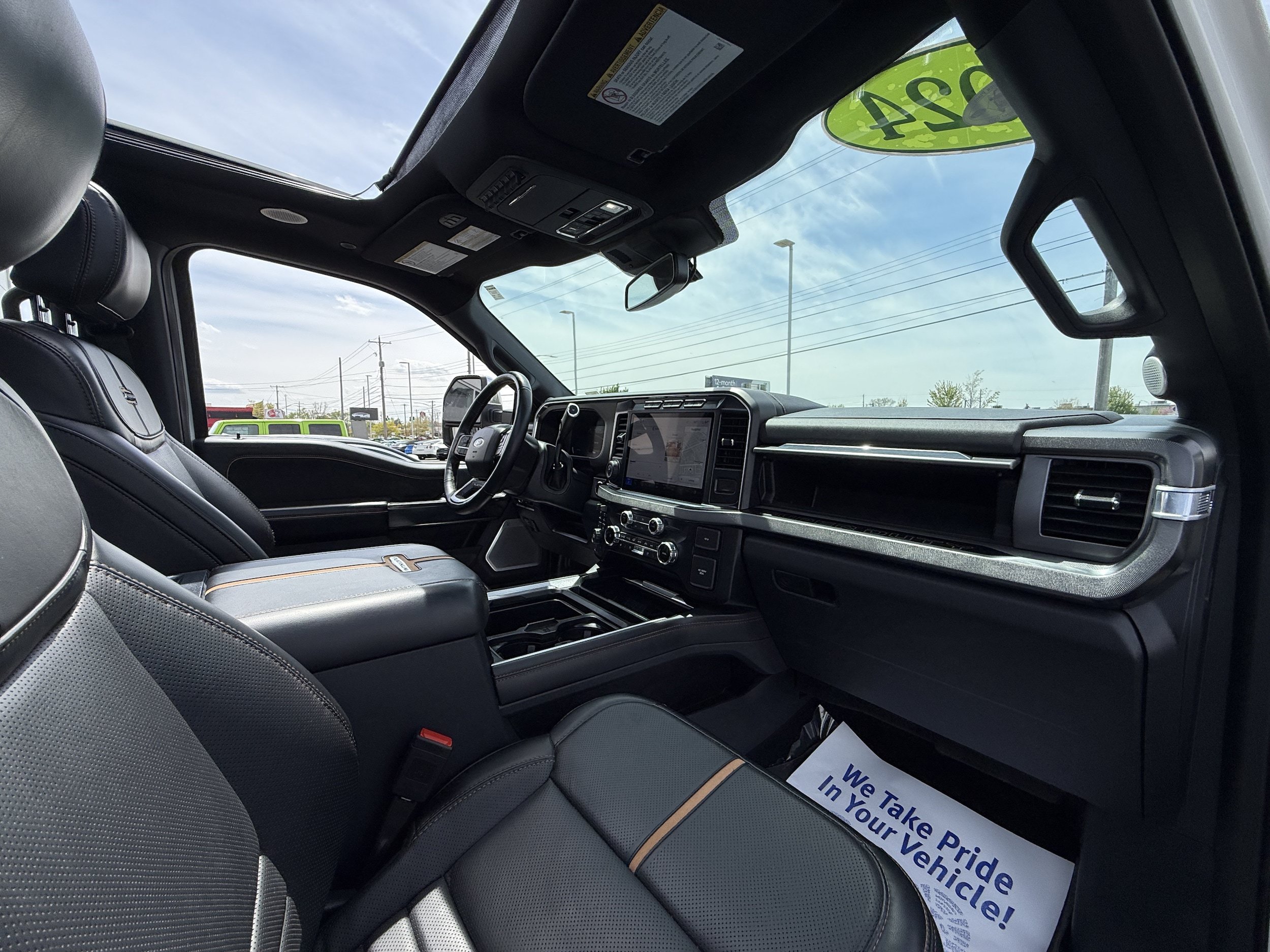 Used 2024 Ford F450 Platinum w/ FX4 Off-Road Package AWD/4WD image 27