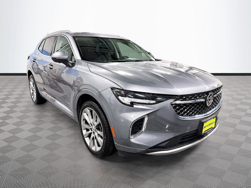 Used 2022 Buick Envision Avenir w/ Technology Package II image 3