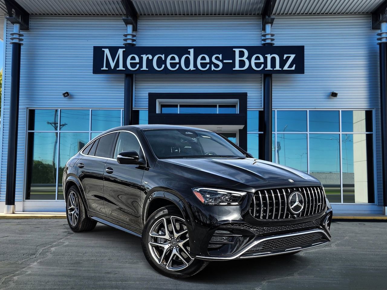 New 2026 Mercedes-Benz GLE 53 AMG 4MATIC image 1