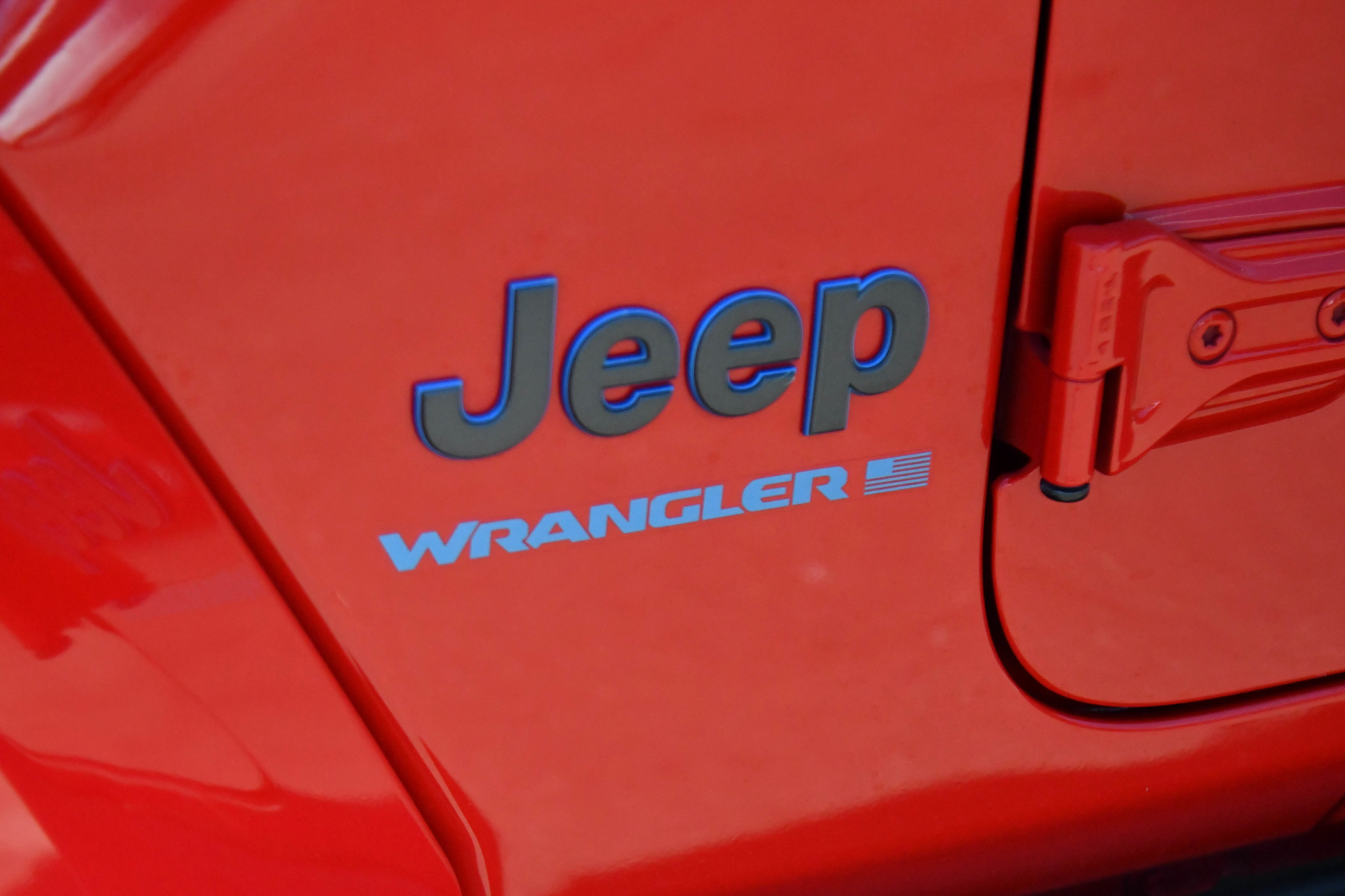 Used 2025 Jeep Wrangler Unlimited Sahara AWD/4WD image 14