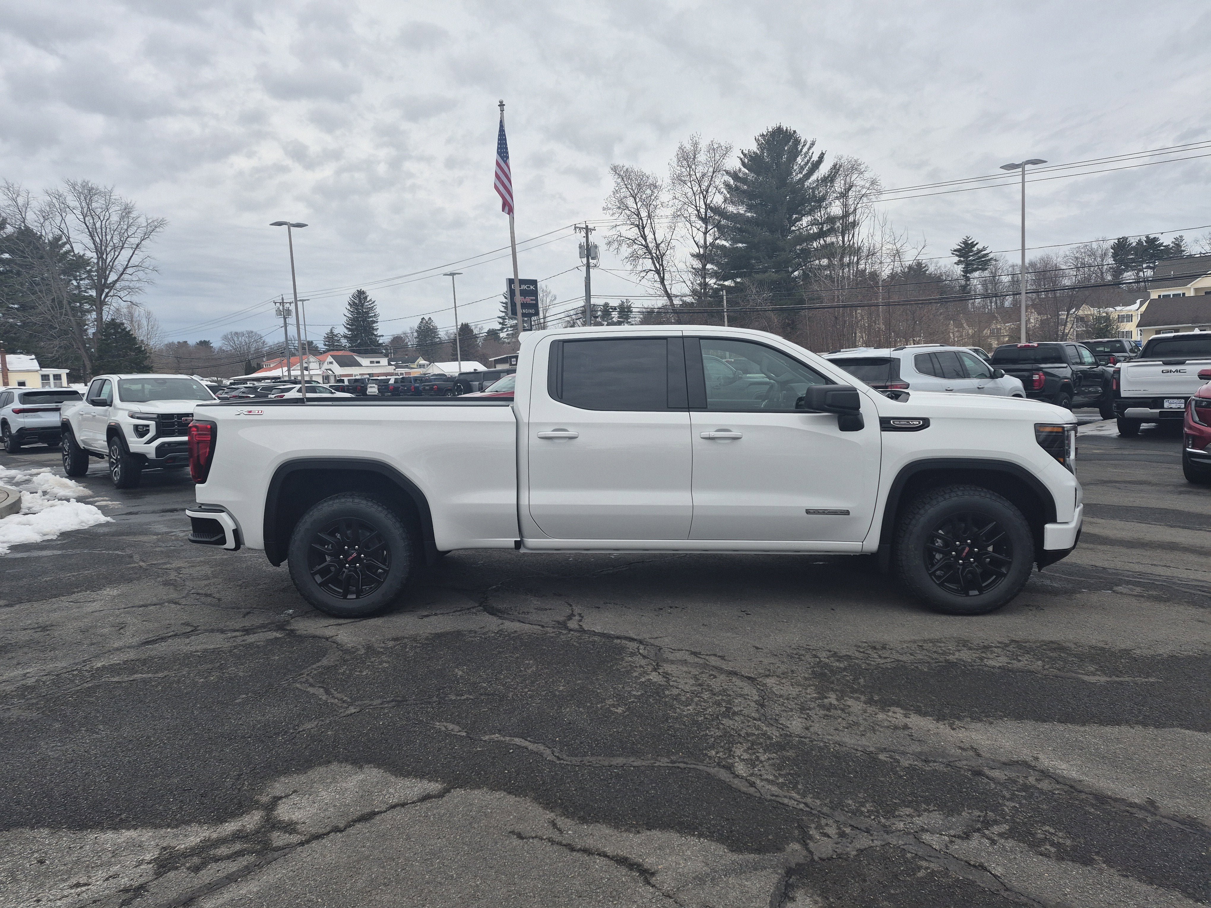 New 2026 GMC Sierra 1500 Elevation w/ Preferred Package AWD/4WD image 6
