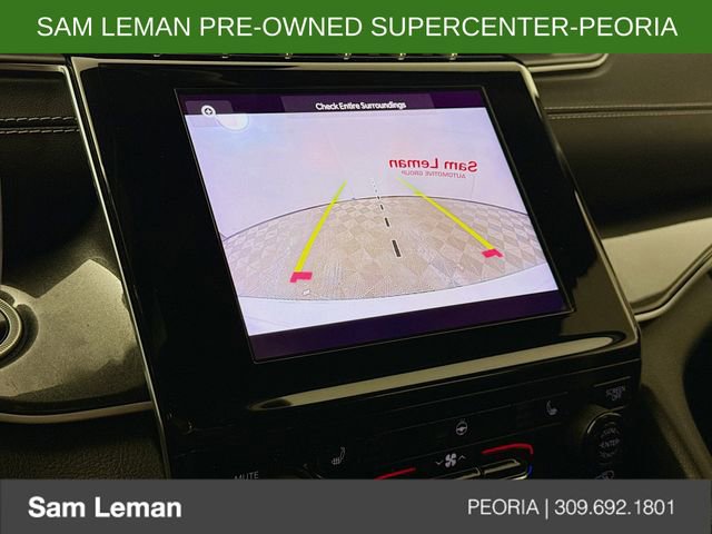 Used 2022 Jeep Grand Cherokee L Laredo image 13
