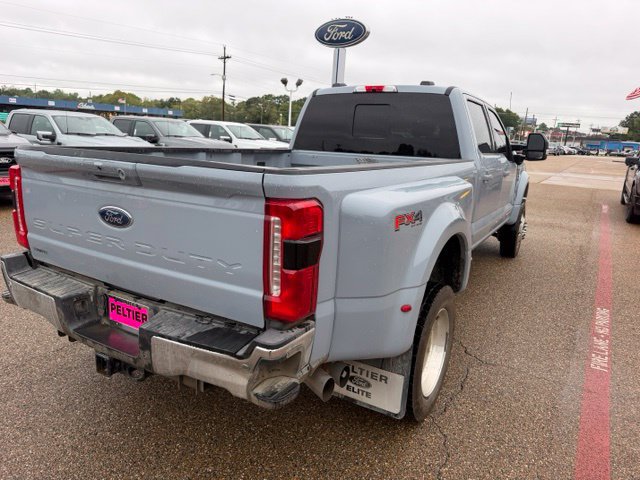 Certified 2025 Ford F450 Lariat w/ Lariat Ultimate Package AWD/4WD image 13