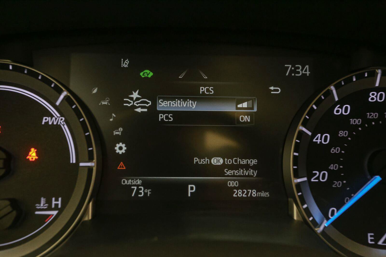 Used 2023 Toyota Highlander XLE AWD/4WD image 41