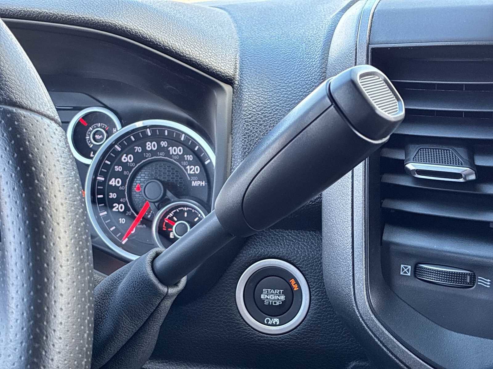 New 2026 RAM 3500 Tradesman AWD/4WD image 21