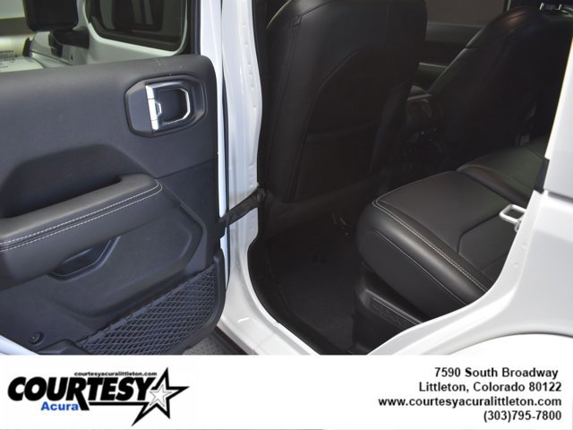 Used 2023 Jeep Wrangler Sahara w/ Cold Weather Group image 21