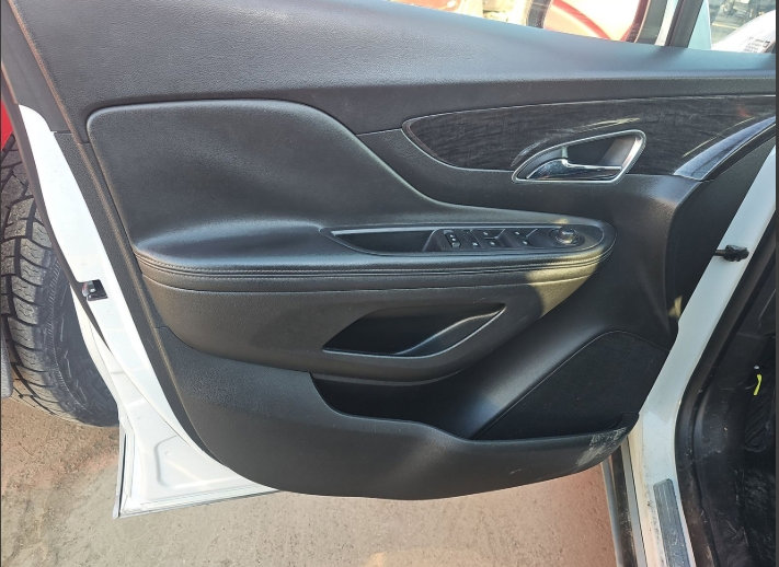 Used 2016 Buick Encore Sport Touring image 9