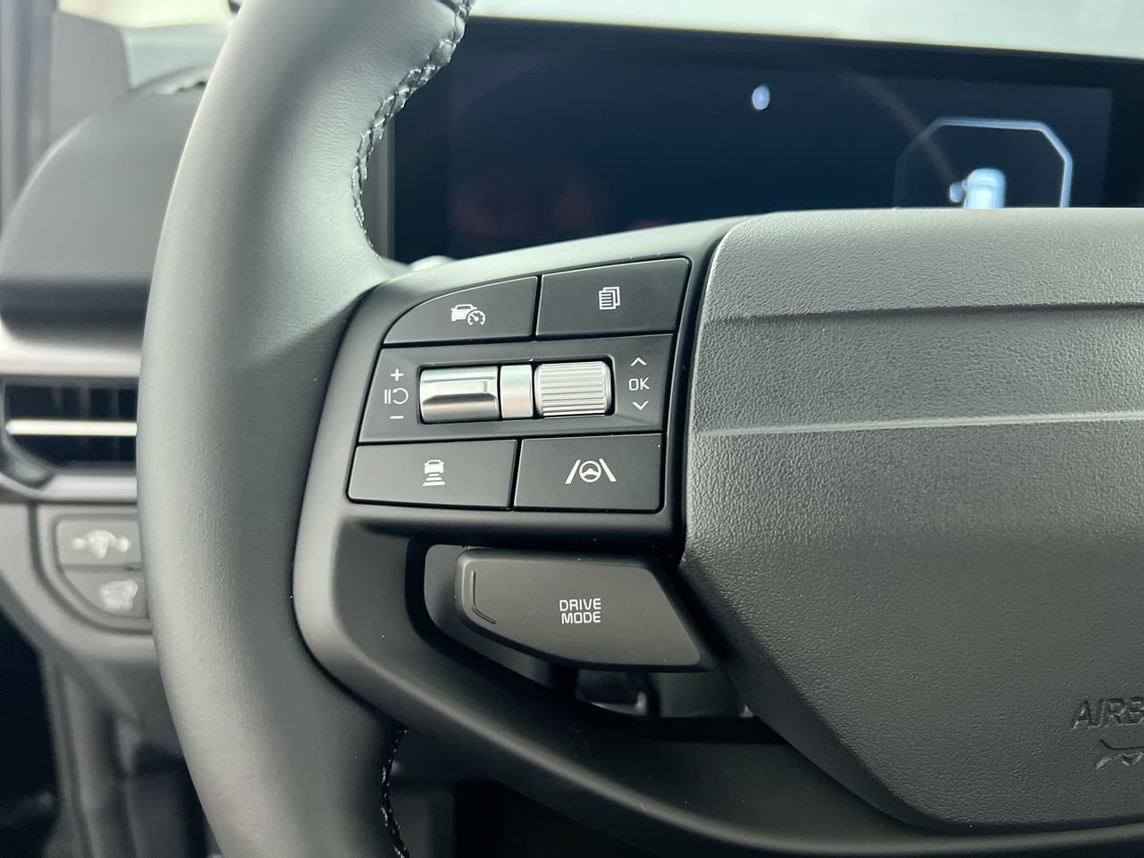 Certified 2026 Kia Sportage SX FWD image 18