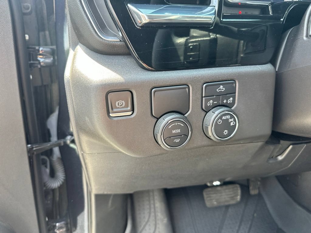Used 2024 Chevrolet Silverado 1500 LT w/ Texas Edition Plus RWD image 15