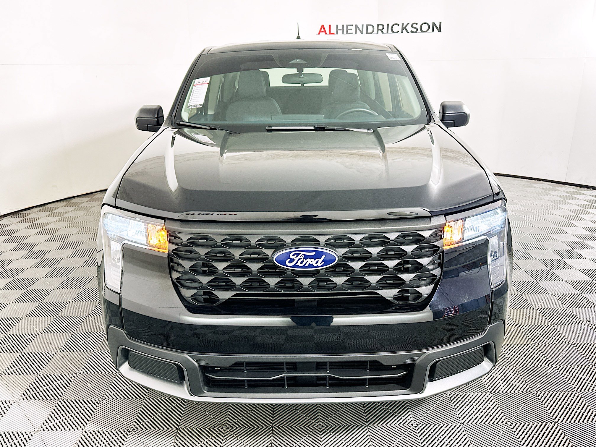 Used 2025 Ford Maverick XLT image 8