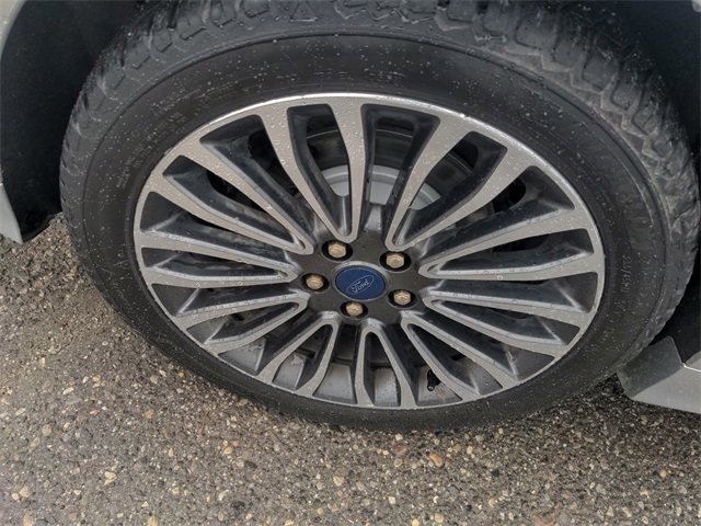 Used 2017 Ford Fusion Titanium image 19