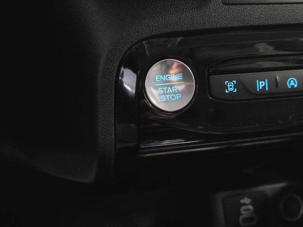 Used 2024 Ford Escape Platinum AWD/4WD image 32