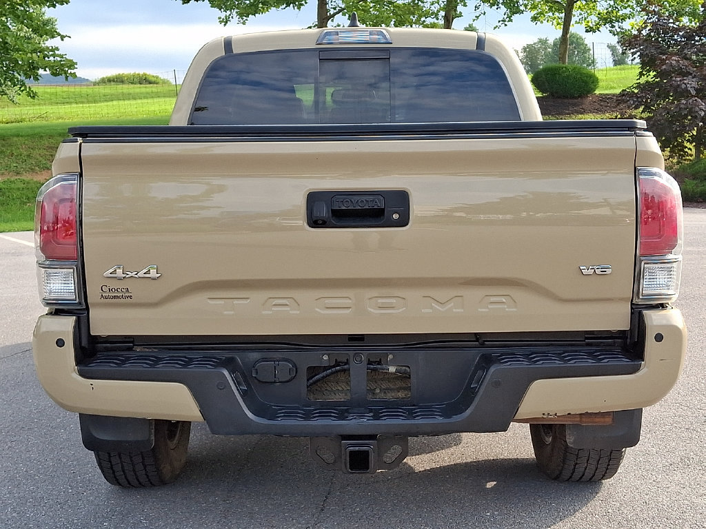 Used 2020 Toyota Tacoma Limited AWD/4WD image 8