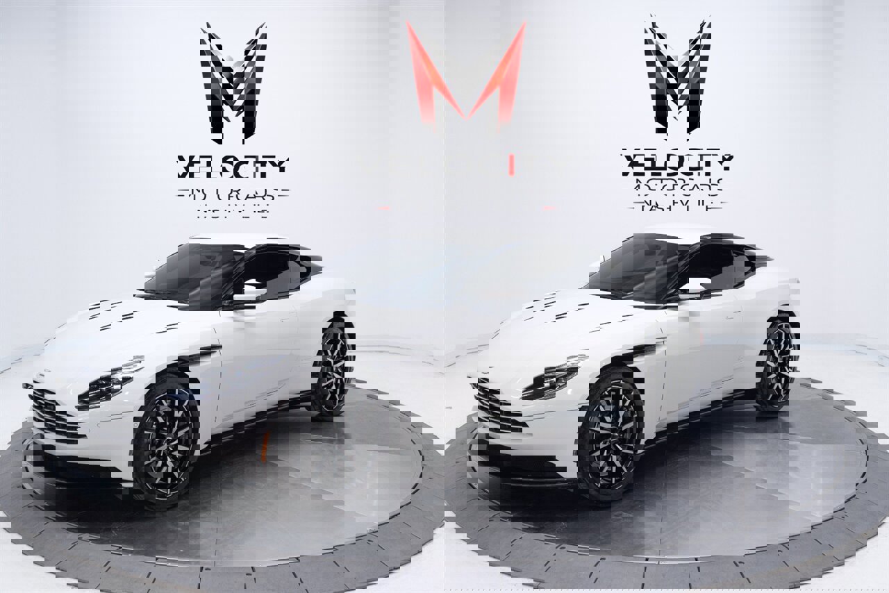 Used 2018 Aston Martin DB11 V12 image 10