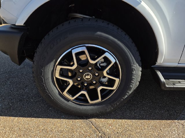 New 2026 Ford Bronco Outer Banks AWD/4WD image 21