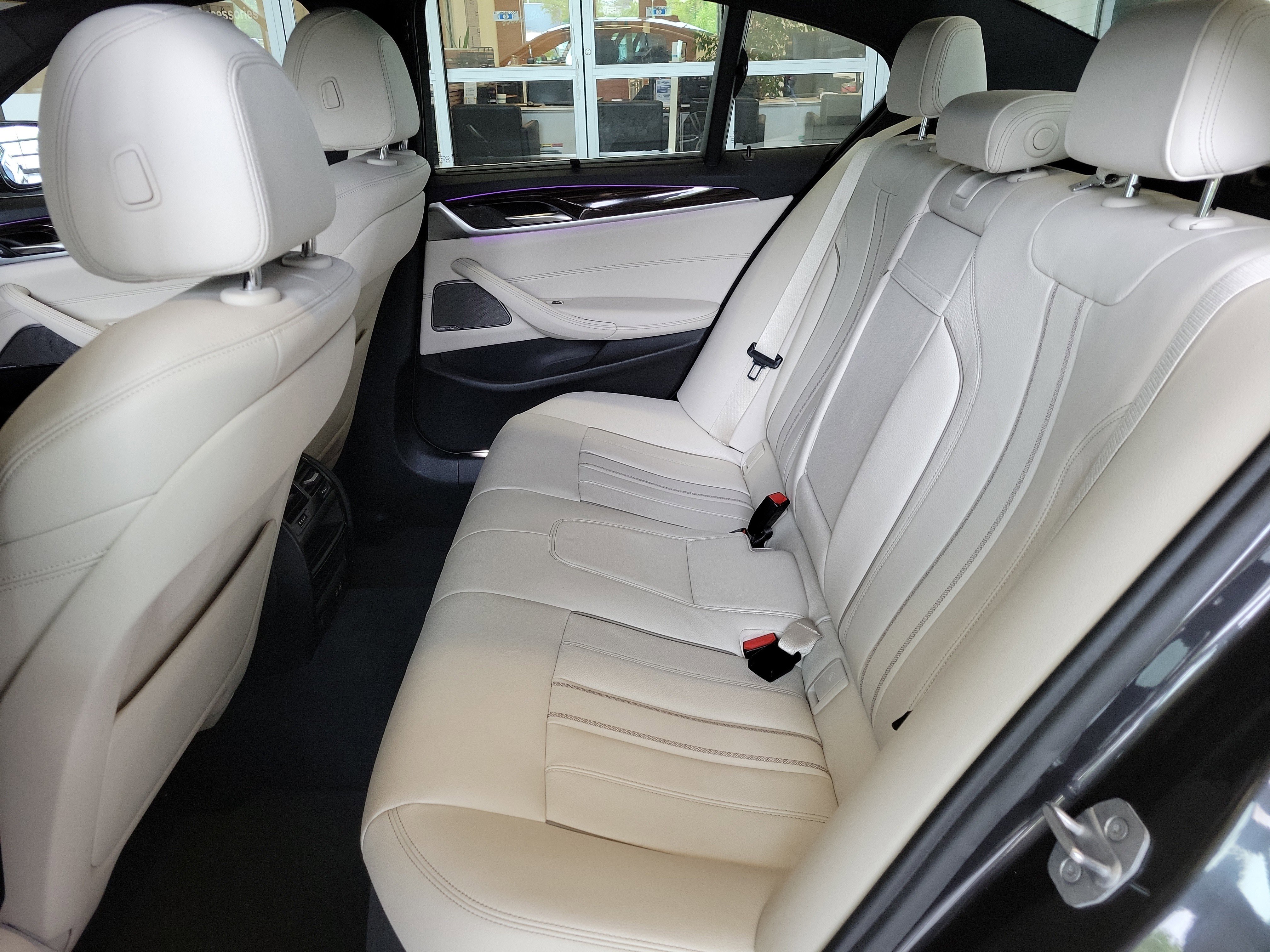 Used 2021 BMW 540i xDrive w/ Executive Package AWD/4WD image 16