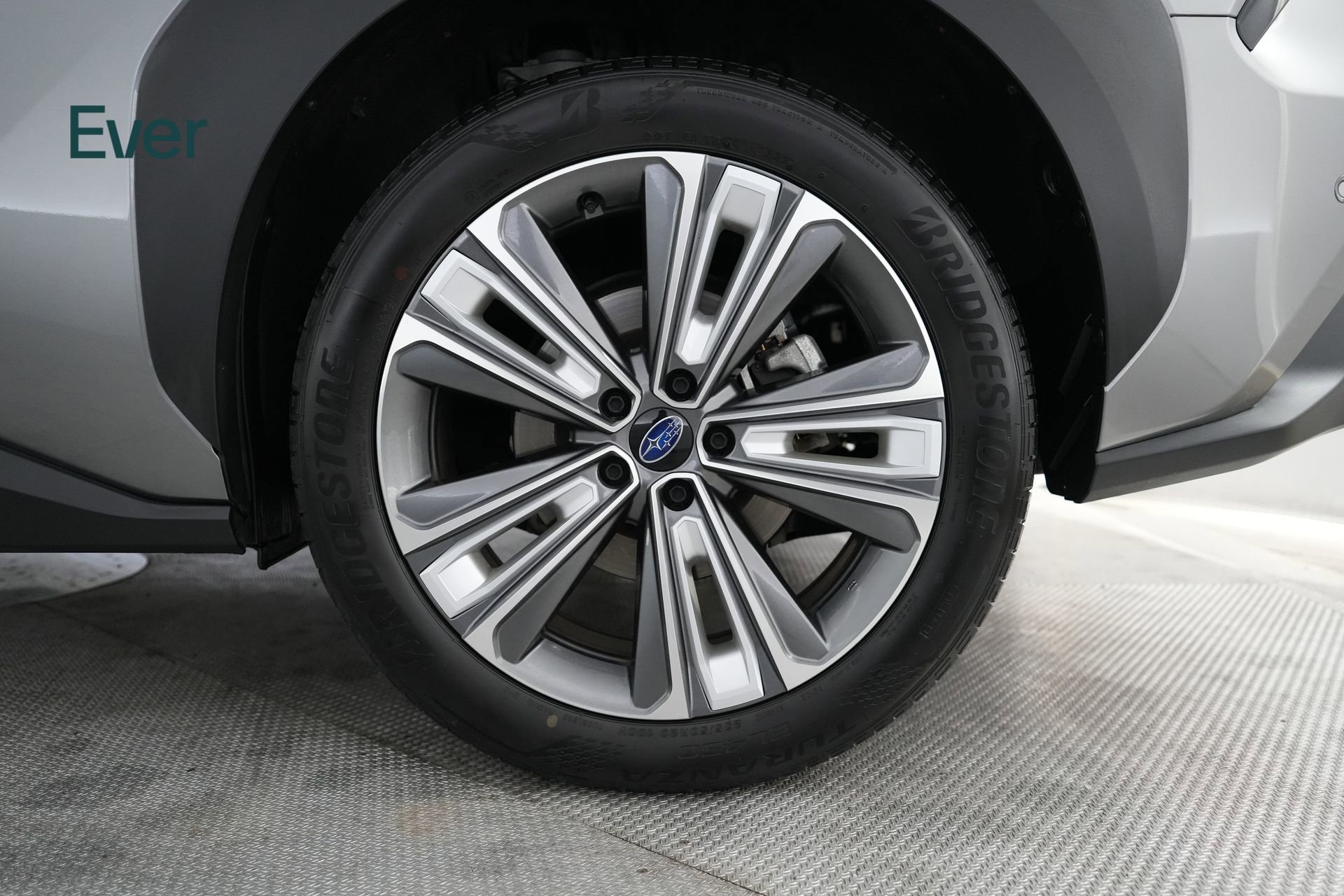 Used 2023 Subaru Solterra AWD image 9