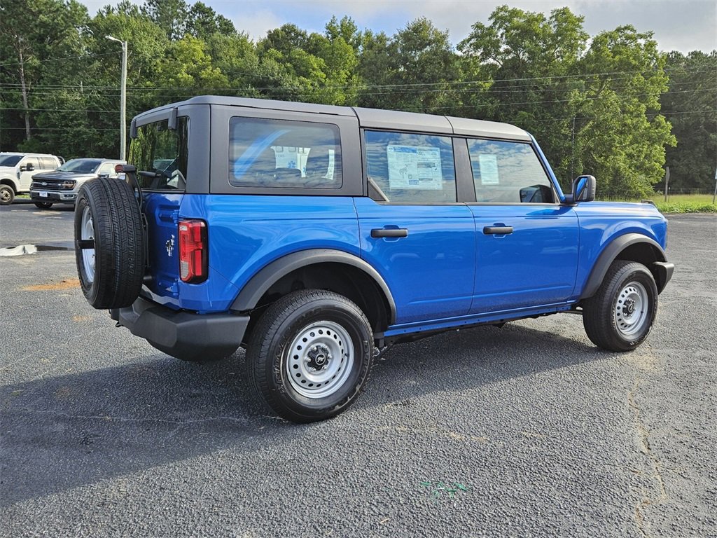 New 2025 Ford Bronco 4-Door image 11