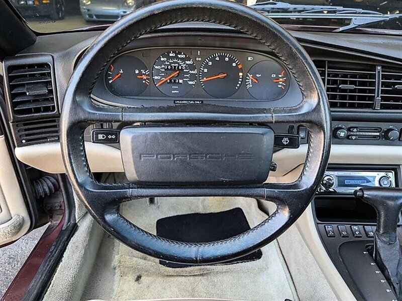 Used 1987 Porsche 944 Coupe RWD image 18