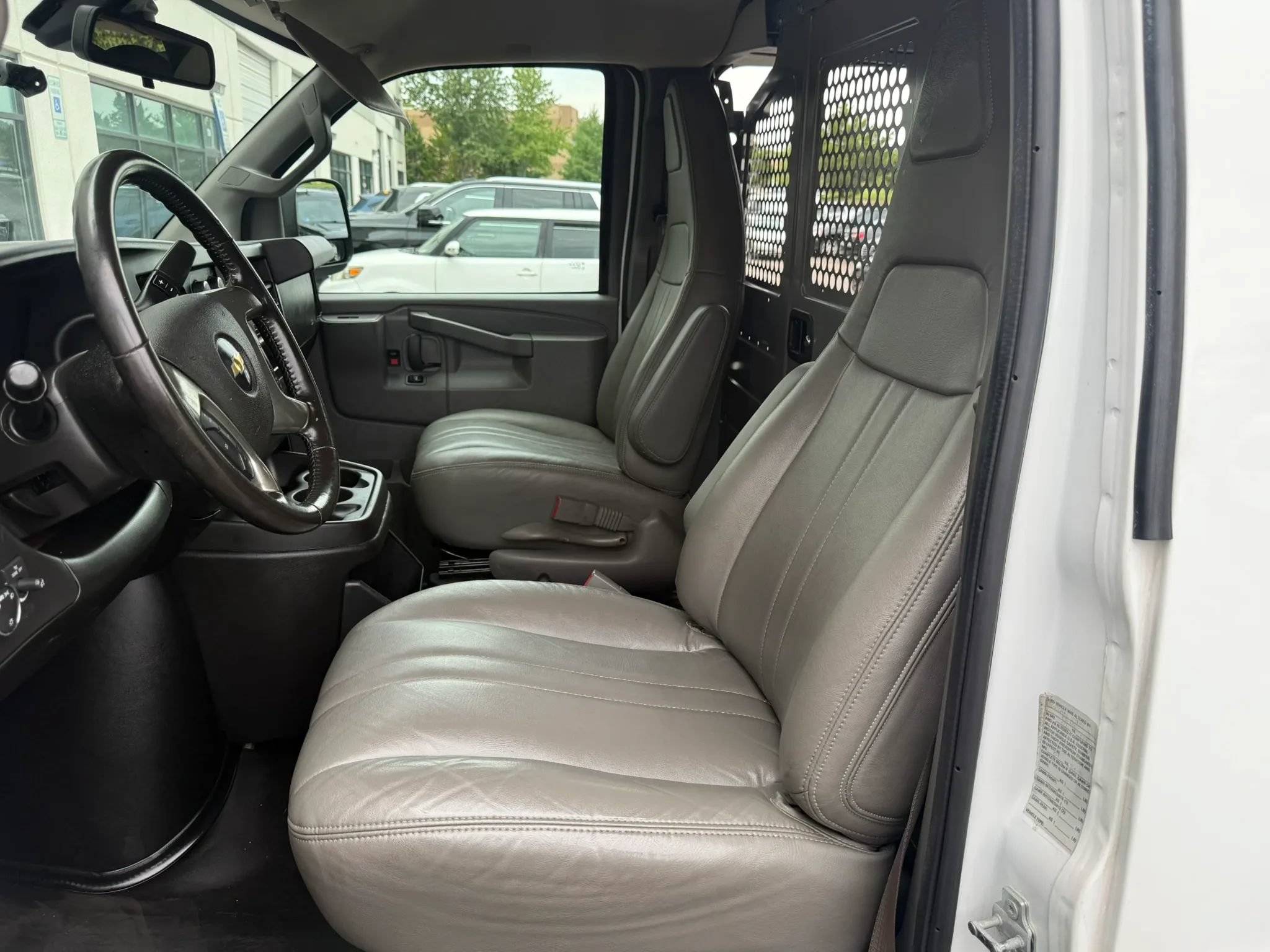 Used 2019 Chevrolet Express 2500 w/ Driver Convenience Package RWD image 22